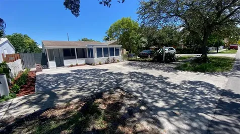 1947 Garfield Street Hollywood FL 33020