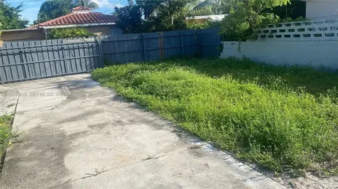 1947 Garfield Street Hollywood FL 33020