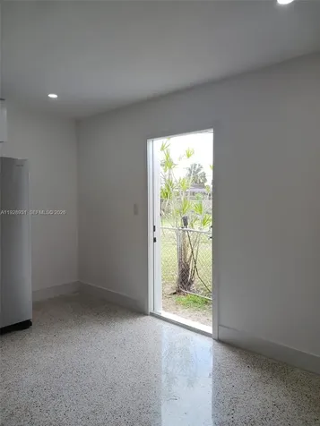 9228 SW 37th Street Miami FL 33165