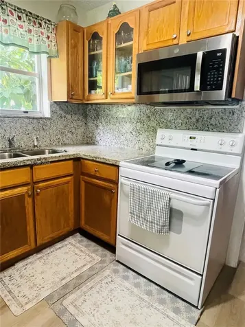 2045 NW 34th Street Miami FL 33142