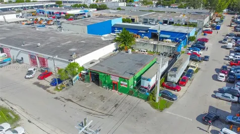 5201 NW 36th Avenue Miami FL 33142