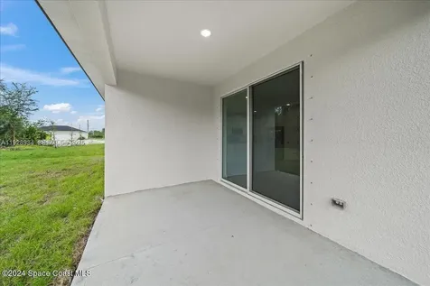 2139 Sans Souci SE Avenue Palm Bay FL 32909