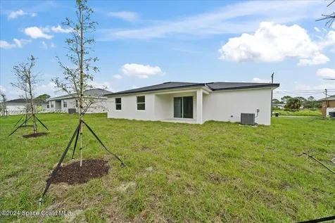2139 Sans Souci SE Avenue Palm Bay FL 32909