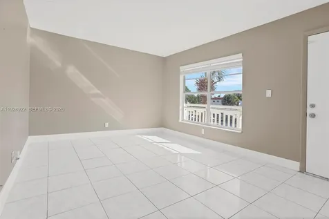 1333 S Dixie Highway Deerfield Beach FL 33441