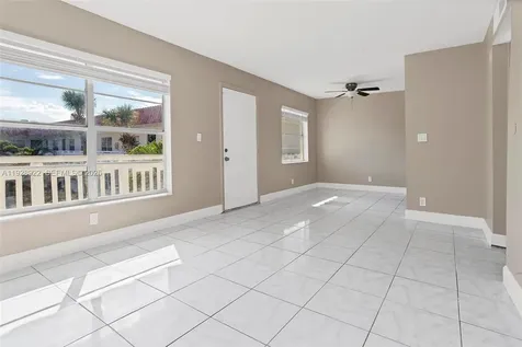 1333 S Dixie Highway Deerfield Beach FL 33441