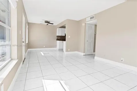 1333 S Dixie Highway Deerfield Beach FL 33441