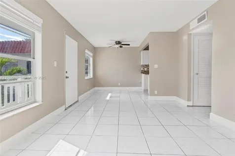 1333 S Dixie Highway Deerfield Beach FL 33441