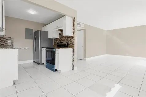 1333 S Dixie Highway Deerfield Beach FL 33441