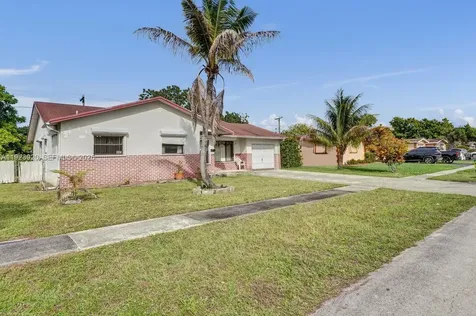 4781 NW 19th Court Lauderhill FL 33313