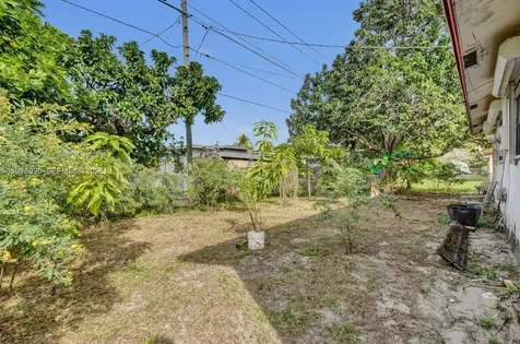 4781 NW 19th Court Lauderhill FL 33313