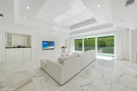 55 La Gorce Circle Miami Beach FL 33141