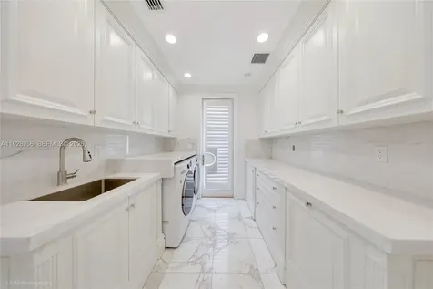 55 La Gorce Circle Miami Beach FL 33141
