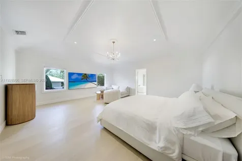 55 La Gorce Circle Miami Beach FL 33141