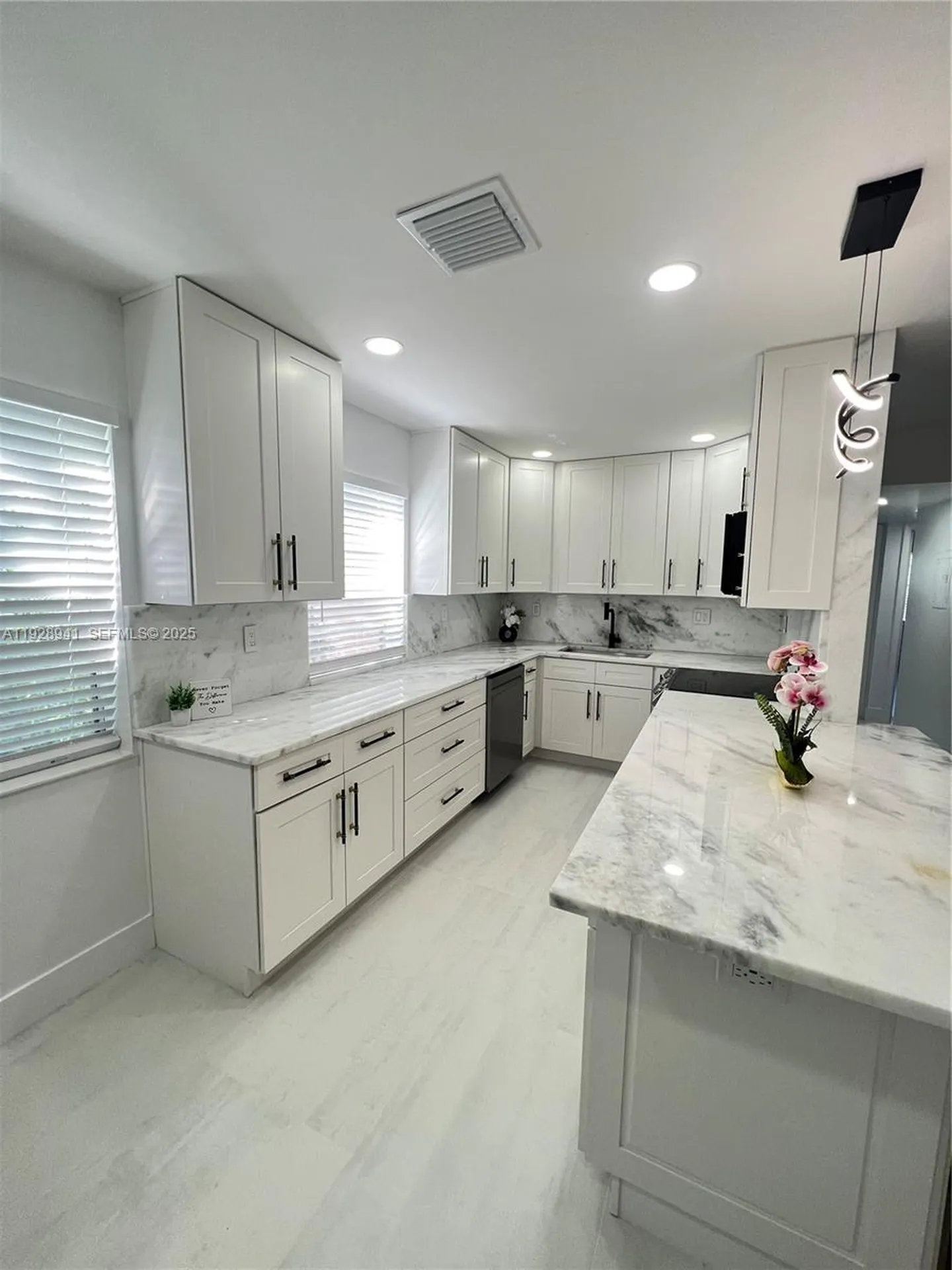 708 Normandy O Delray Beach FL 33484