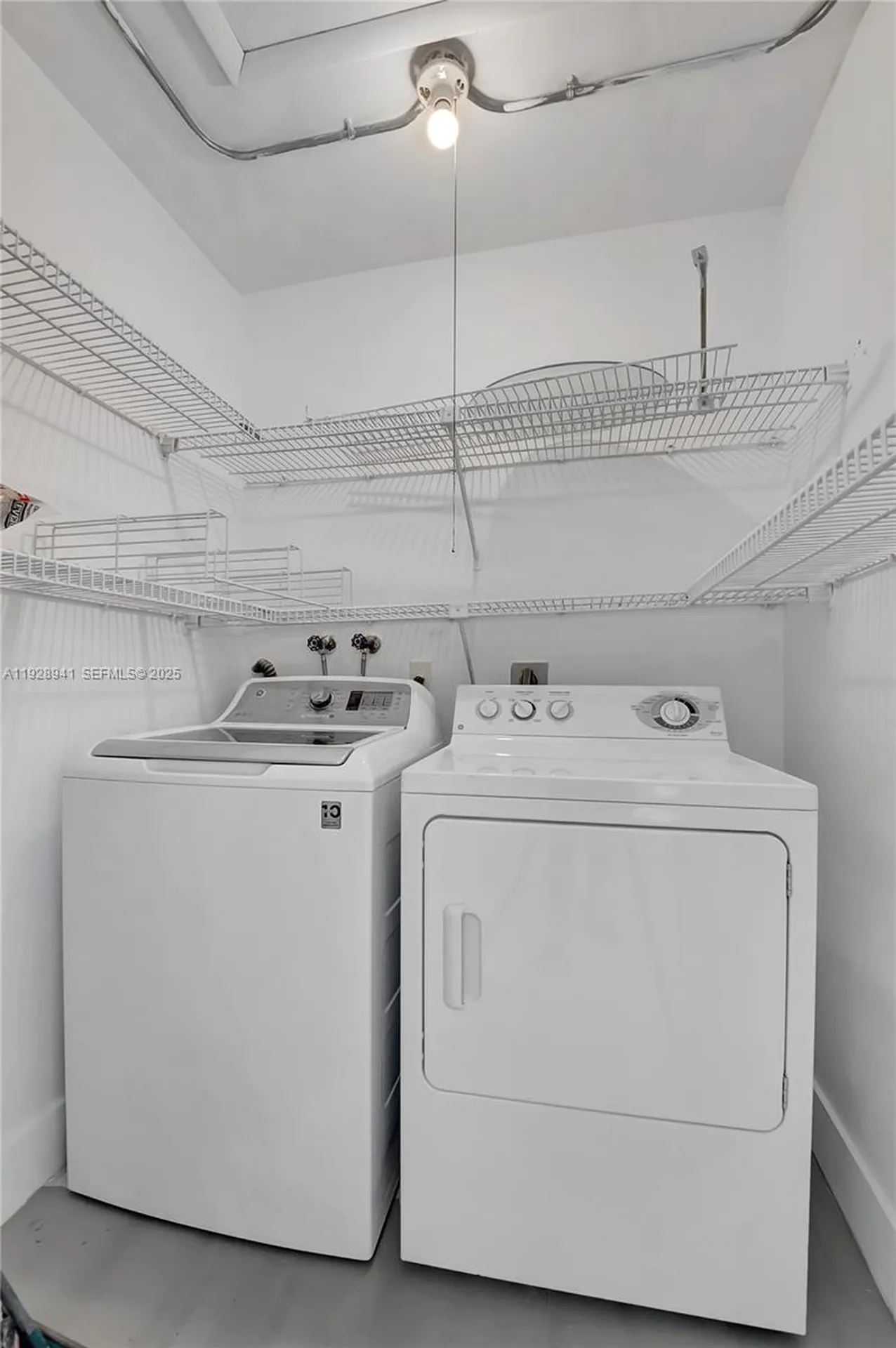 708 Normandy O Delray Beach FL 33484