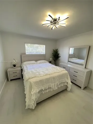 708 Normandy O Delray Beach FL 33484