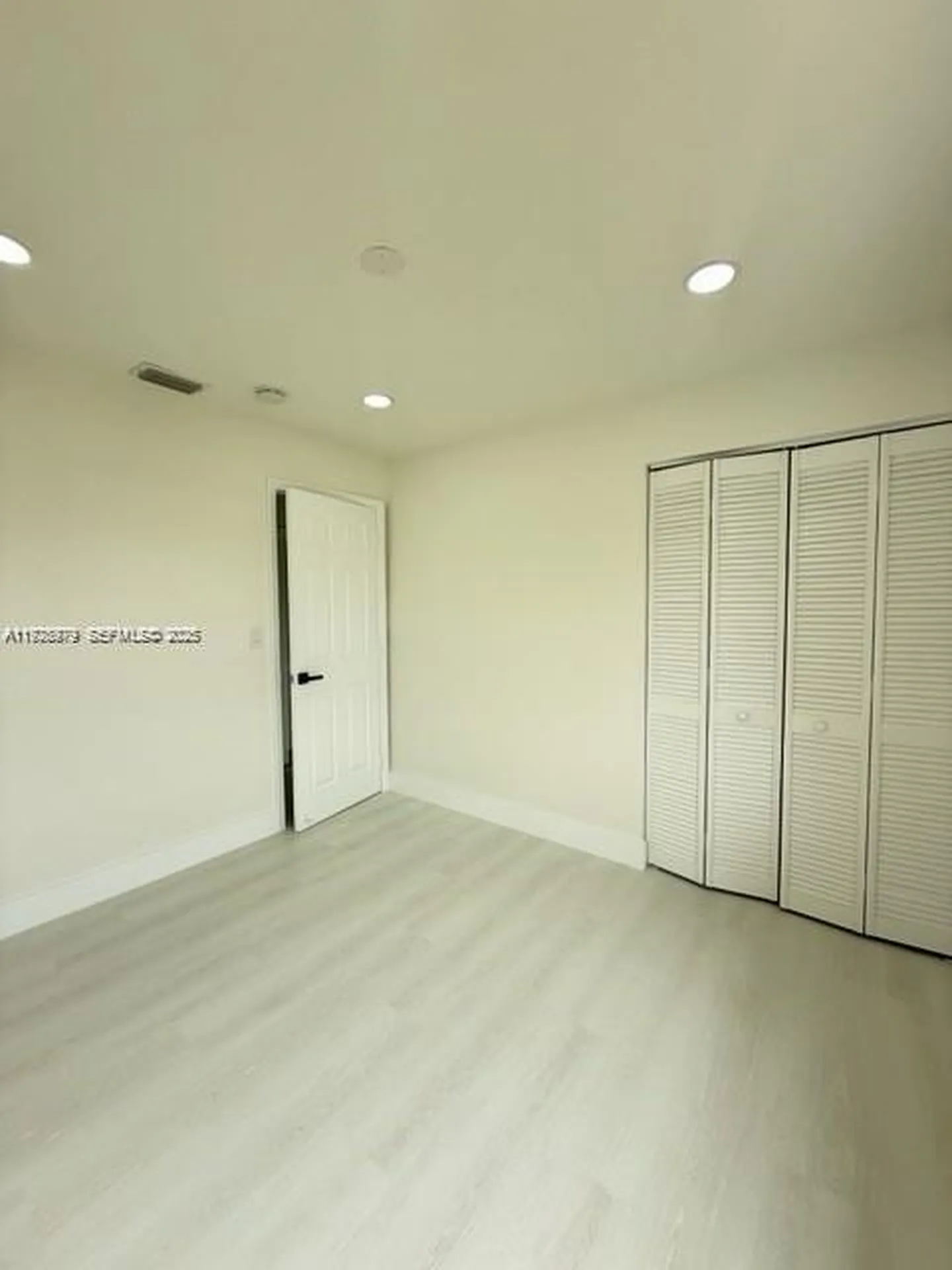 4529 SW 24th Street Fort Lauderdale FL 33317