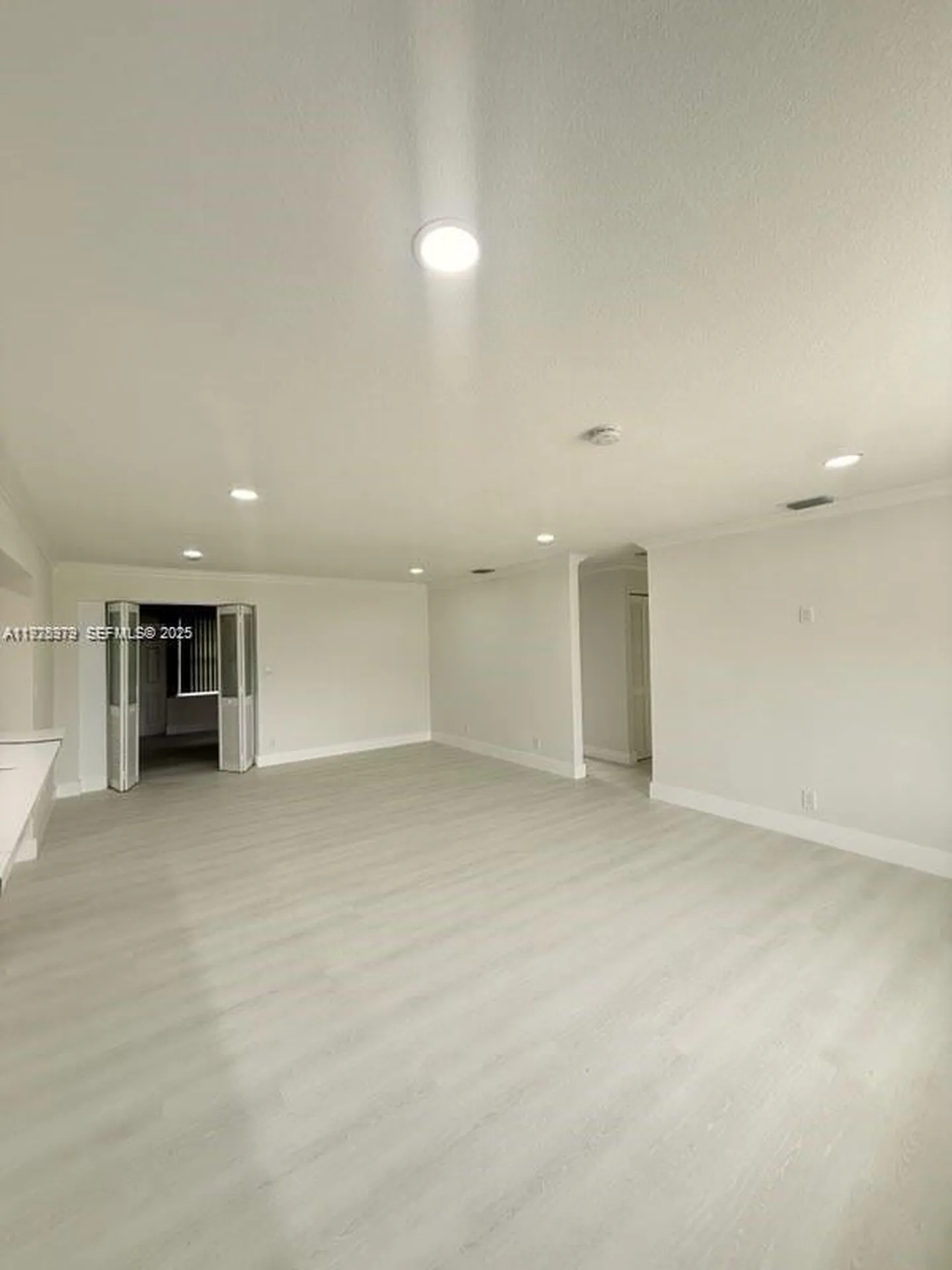 4529 SW 24th Street Fort Lauderdale FL 33317