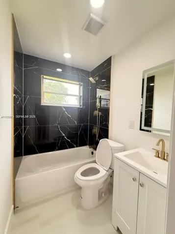4529 SW 24th Street Plantation FL 33317