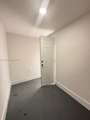 4529 SW 24th Street Plantation FL 33317