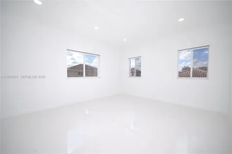 15064 SW 30th Terrace Miami FL 33185