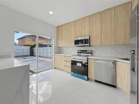 15064 SW 30th Terrace Miami FL 33185