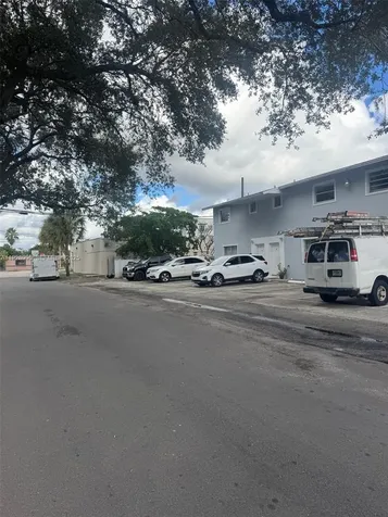 3821 SW 13th Court Fort Lauderdale FL 33312