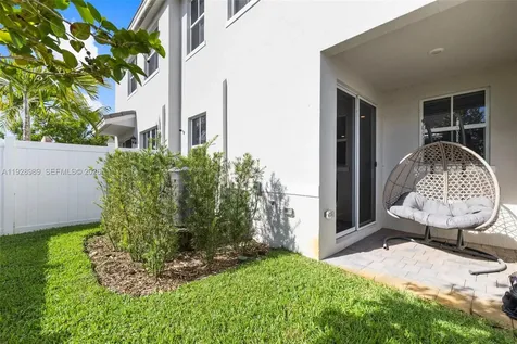 17042 SW 1st Street Pembroke Pines FL 33027