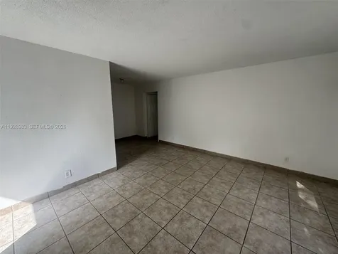 923 SE 2nd Avenue Hallandale Beach FL 33009