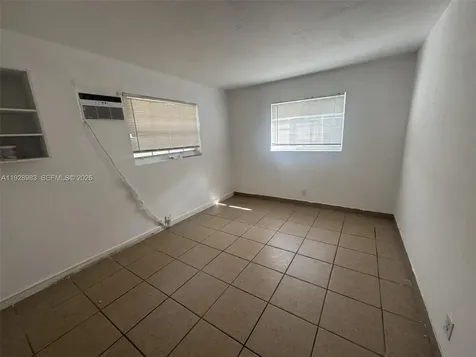 923 SE 2nd Avenue Hallandale Beach FL 33009