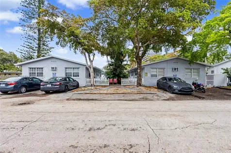 923 SE 2nd Avenue Hallandale Beach FL 33009