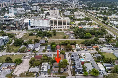 923 SE 2nd Avenue Hallandale Beach FL 33009
