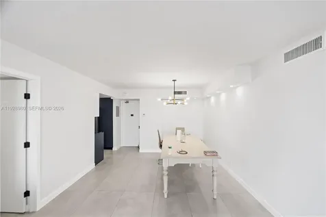 20301 W Country Club Drive Aventura FL 33180