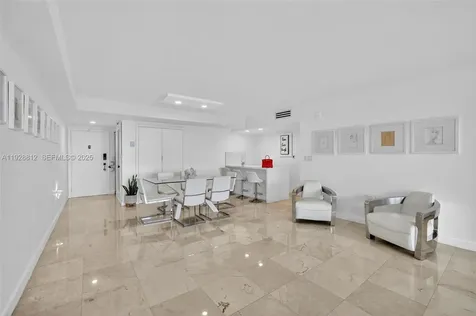9250 W Bay Harbor Drive Bay Harbor Islands FL 33154