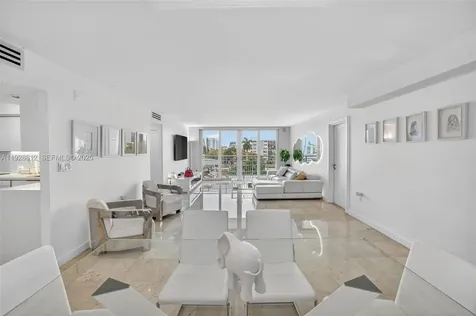 9250 W Bay Harbor Drive Bay Harbor Islands FL 33154