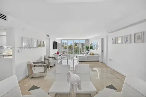9250 W Bay Harbor Drive Bay Harbor Islands FL 33154