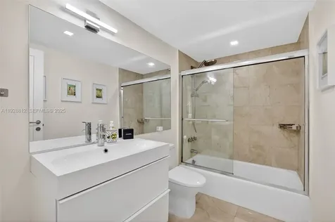 9250 W Bay Harbor Drive Bay Harbor Islands FL 33154