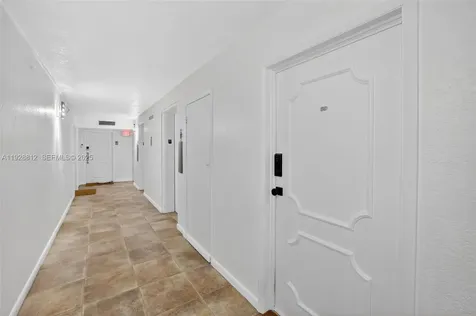 9250 W Bay Harbor Drive Bay Harbor Islands FL 33154