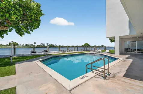 9250 W Bay Harbor Drive Bay Harbor Islands FL 33154