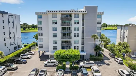 9250 W Bay Harbor Drive Bay Harbor Islands FL 33154