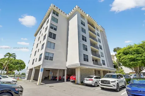 9250 W Bay Harbor Drive Bay Harbor Islands FL 33154