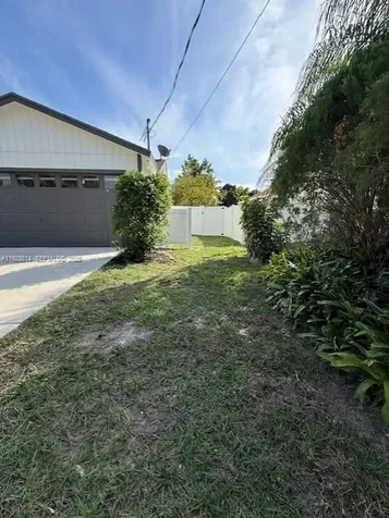 938 SW Durham Terrace Port St. Lucie FL 34953
