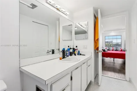 5570 NW 44th Street Lauderhill FL 33319