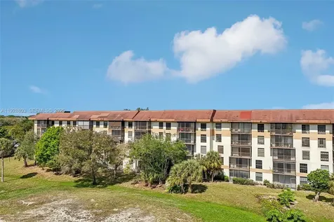 5570 NW 44th Street Lauderhill FL 33319