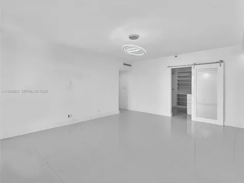 19667 Turnberry Way Aventura FL 33180