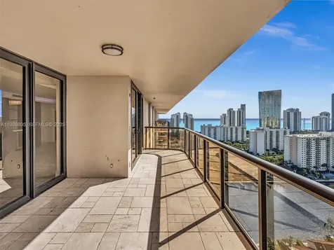 19667 Turnberry Way Aventura FL 33180