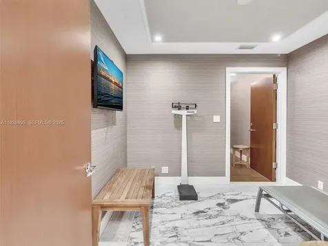 19667 Turnberry Way Aventura FL 33180