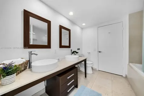 485 Brickell Avenue Miami FL 33131
