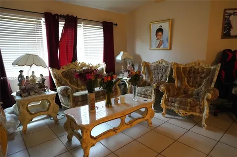 10245 SW 16th Court Pembroke Pines FL 33025