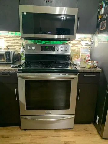 15228 SW 111th Street Miami FL 33196